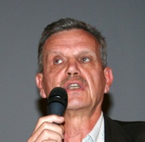 http://www.ump38.fr/wp-content/uploads/2012/05/Raymond-AVRILLIER-faux-chevalier-blanc-affaires.jpg